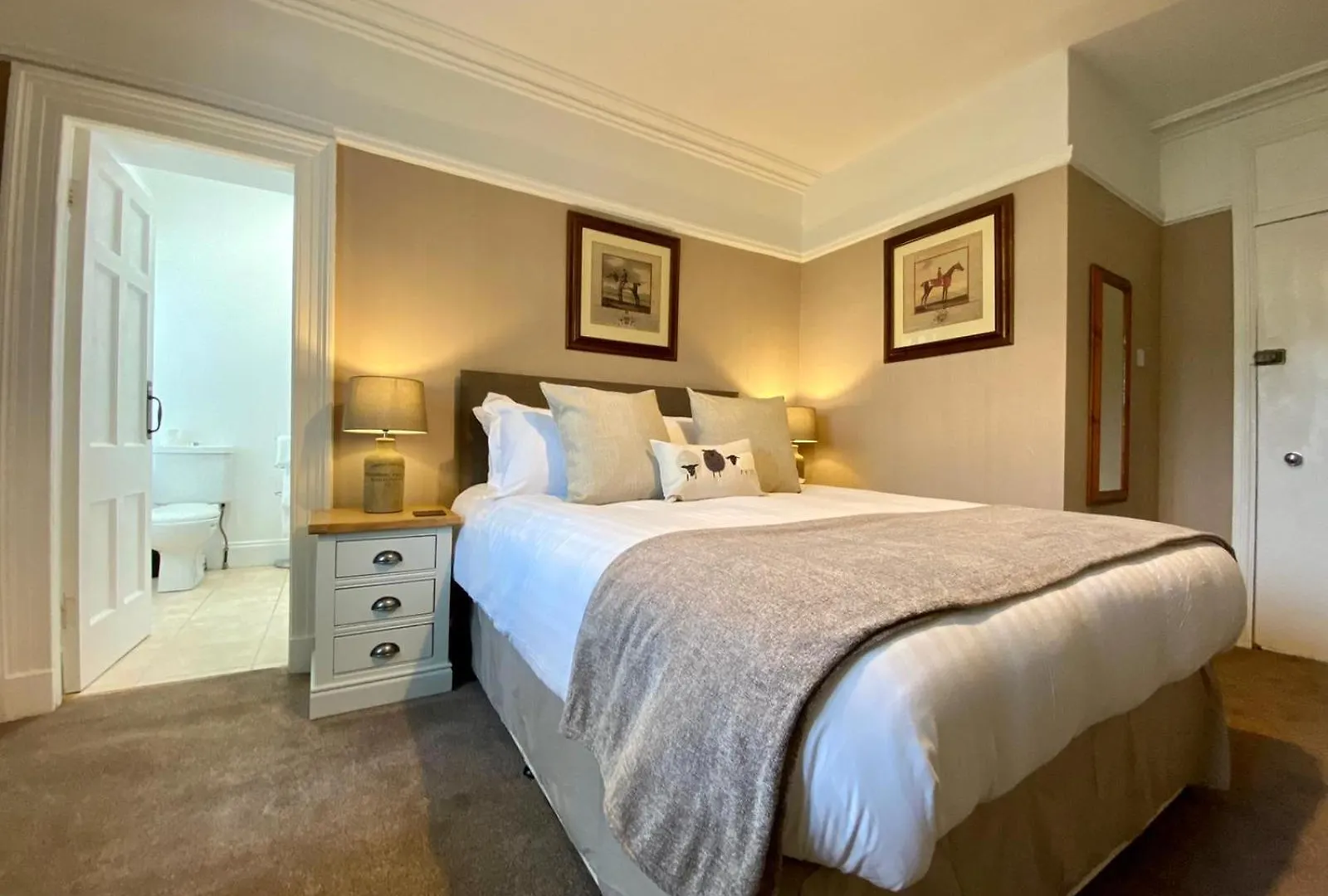 **** Мини-отель Harts Head Hotel Сеттл Великобритания